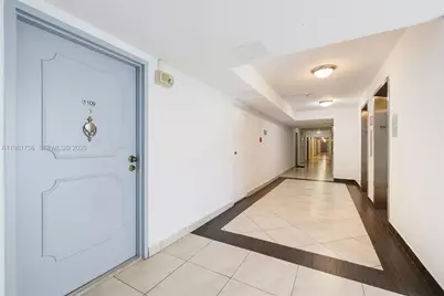 9273 Collins Ave #1109, Surfside, FL 33154 - Photo 3
