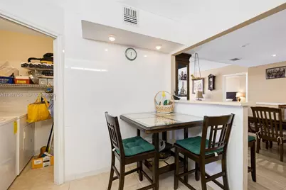 9273 Collins Ave #1109, Surfside, FL 33154 - Photo 7
