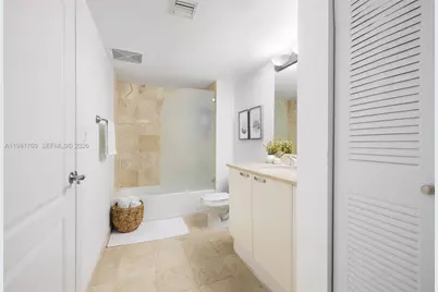 2101 Brickell Ave #1511, Miami, FL 33129 - Photo 11