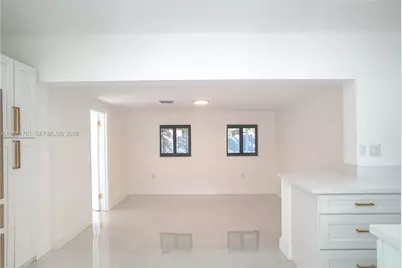 315 NW 127th St, North Miami, FL 33168 - Photo 15