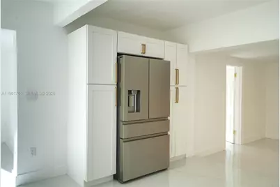 315 NW 127th St, North Miami, FL 33168 - Photo 9