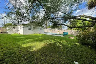 5751 SW 38th Ct, Davie, FL 33314 - Photo 43