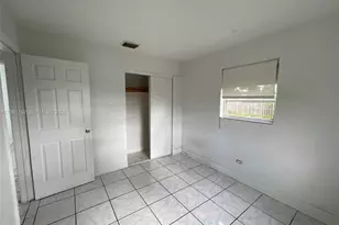 5751 SW 38th Ct, Davie, FL 33314 - Photo 29