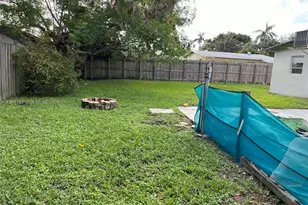 5751 SW 38th Ct, Davie, FL 33314 - Photo 33