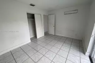 5751 SW 38th Ct, Davie, FL 33314 - Photo 17