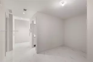 700 NE 24th St, Miami, FL 33137 - Photo 55