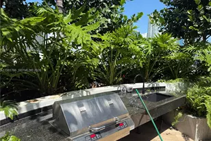 700 NE 24th St, Miami, FL 33137 - Photo 73