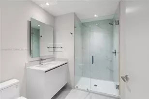 700 NE 24th St, Miami, FL 33137 - Photo 47