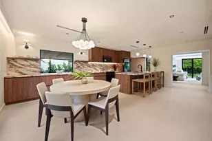 871 NE 128th St, North Miami, FL 33161 - Photo 1