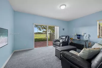 8560 SW 214th Way, Cutler Bay, FL 33189 - Photo 11