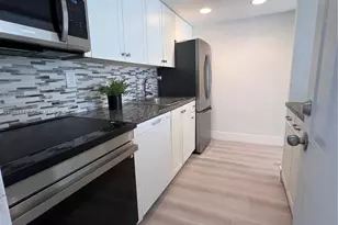 290 Sunrise Dr, Key Biscayne, FL 33149 - Photo 5