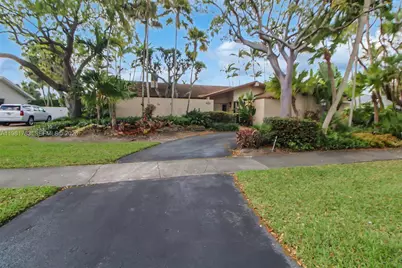 10260 SW 128th St, Miami, FL 33176 - Photo 39