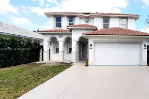 8767 NW 139th Terrace, Miami Lakes, FL 33018 - Photo 1