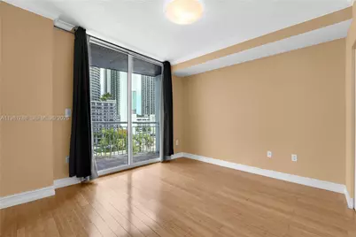 275 NE 18th St #808, Miami, FL 33132 - Photo 11
