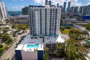 275 NE 18th St, Miami, FL 33132 - Photo 33