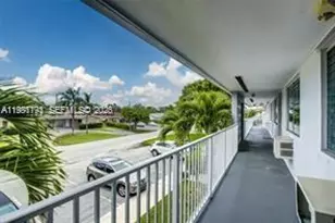 2020 NE 51st Ct, Fort Lauderdale, FL 33308 - Photo 11
