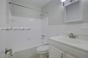 2020 NE 51st Ct, Fort Lauderdale, FL 33308 - Photo 21