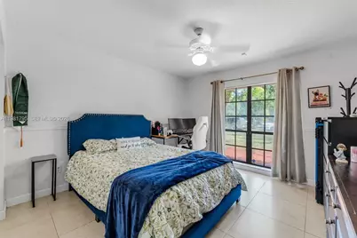 16564 SW 153rd Ct, Miami, FL 33187 - Photo 15