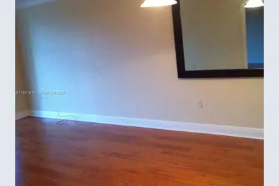 5530 NW 44th St #411C, Lauderhill, FL 33319 - Photo 5