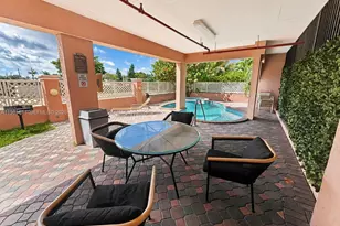 8816 Collins Ave, Surfside, FL 33154 - Photo 25