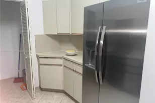 8816 Collins Ave, Surfside, FL 33154 - Photo 9