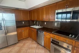 780 NE 69th St, Miami, FL 33138 - Photo 7
