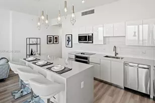 101 Diplomat Pkwy, Hallandale Beach, FL 33009 - Photo 25