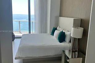 4111 S Ocean Dr, Hollywood, FL 33019 - Photo 9