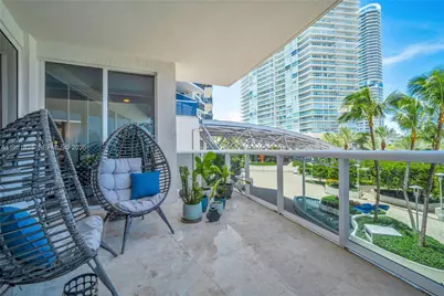 400 Alton Rd #407, Miami Beach, FL 33139 - Photo 13