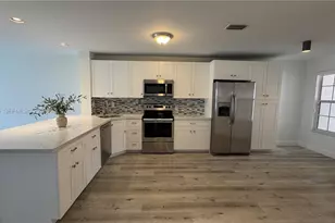 9389 Boca River Cir, Boca Raton, FL 33434 - Photo 5