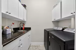 7702 SE Mammoth Dr, Hobe Sound, FL 33455 - Photo 25