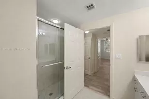 510 NW 84th Ave, Plantation, FL 33324 - Photo 15