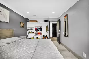 900 Crystal Lake Dr, Deerfield Beach, FL 33064 - Photo 11