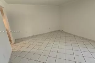 5750 E Collins Ave, Miami Beach, FL 33140 - Photo 5