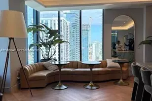 121 NE 5th St, Miami, FL 33132 - Photo 33