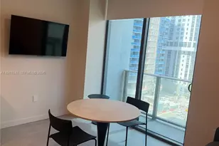 121 NE 5th St, Miami, FL 33132 - Photo 7