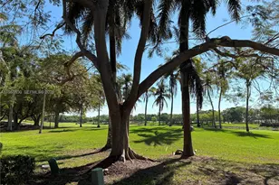 2757 Center Ct Dr, Weston, FL 33332 - Photo 15