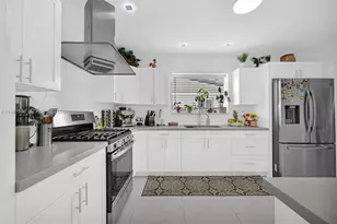 756 W 53rd St, Hialeah, FL 33012 - Photo 19