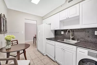 2501 S Ocean Dr #618 (Available Apr 17), Hollywood, FL 33019 - Photo 13