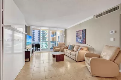 2501 S Ocean Dr #618 (Available Apr 17), Hollywood, FL 33019 - Photo 7