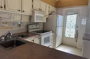 450 Paradise Isle Blvd, Hallandale Beach, FL 33009 - Photo 5