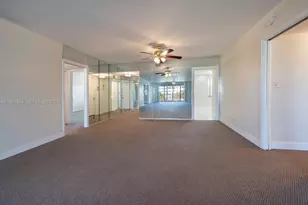 800 Cypress Grove Dr, Pompano Beach, FL 33069 - Photo 9