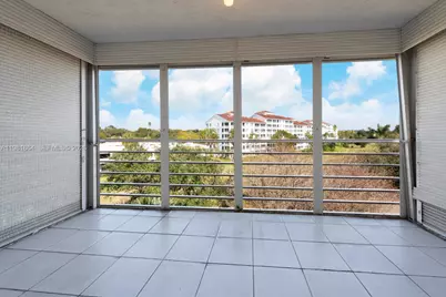 800 Cypress Grove Dr #509, Pompano Beach, FL 33069 - Photo 1