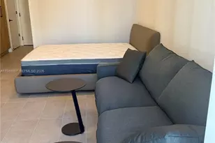 121 NE 5th St, Miami, FL 33132 - Photo 19