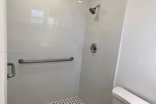 2421 SW 6th St, Fort Lauderdale, FL 33312 - Photo 9