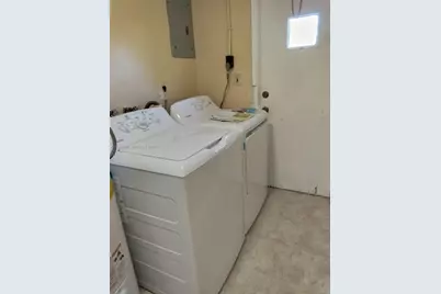 2421 SW 6th St, Fort Lauderdale, FL 33312 - Photo 11