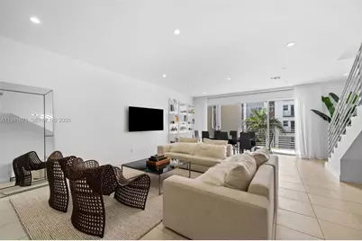 1034 NE 18th Ave #205, Fort Lauderdale, FL 33304 - Photo 7