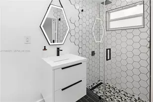 1611 Madison St, Hollywood, FL 33020 - Photo 17
