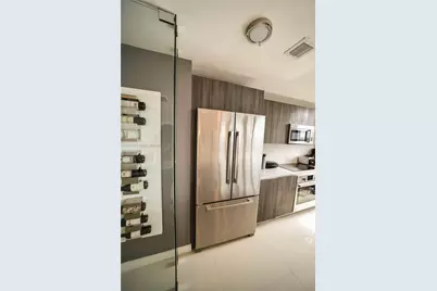 488 NE 18th St #1000, Miami, FL 33132 - Photo 17