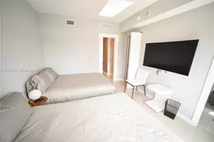 488 NE 18th St, Miami, FL 33132 - Photo 29